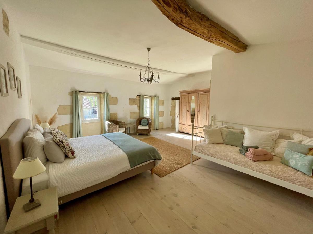 La Vigne D'Or Bed & Breakfast Teuillac Екстериор снимка