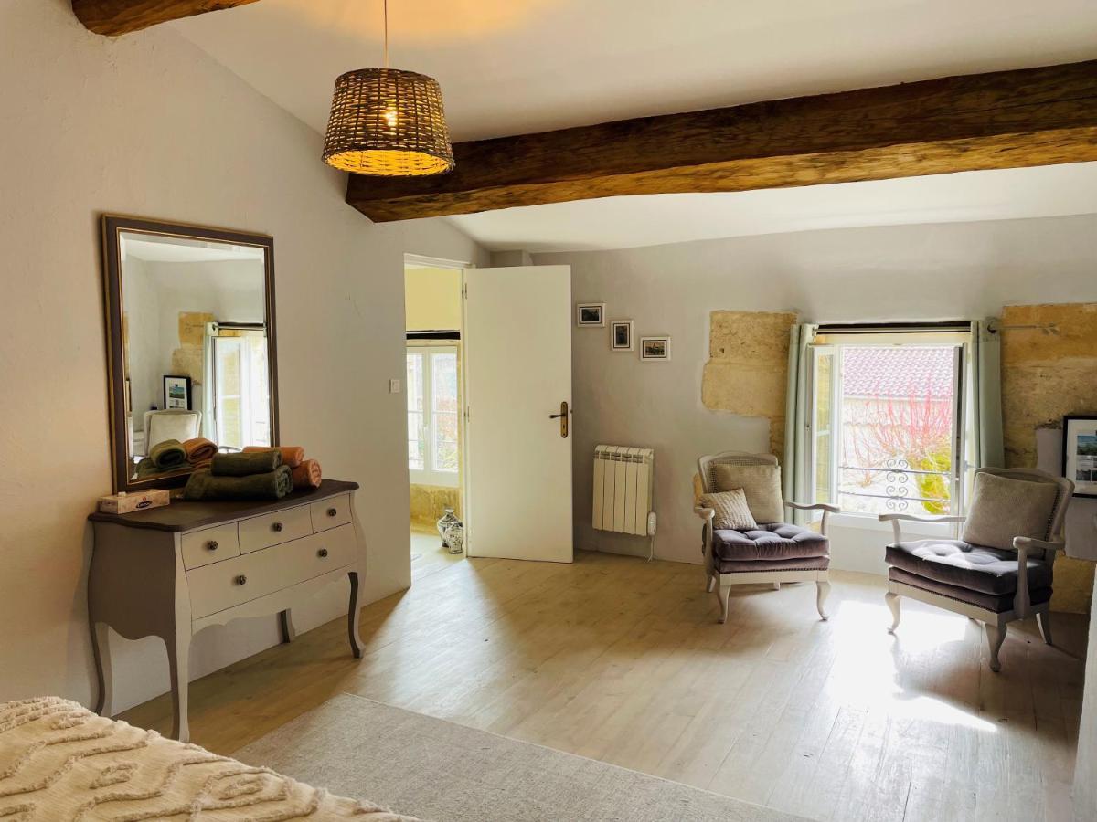La Vigne D'Or Bed & Breakfast Teuillac Екстериор снимка