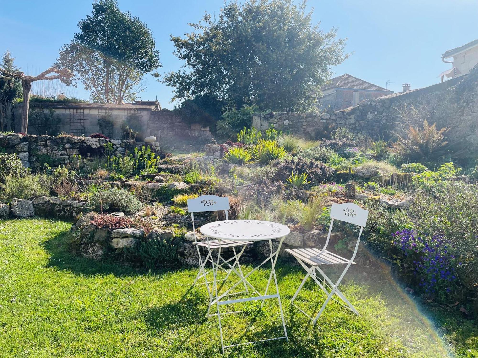 La Vigne D'Or Bed & Breakfast Teuillac Екстериор снимка