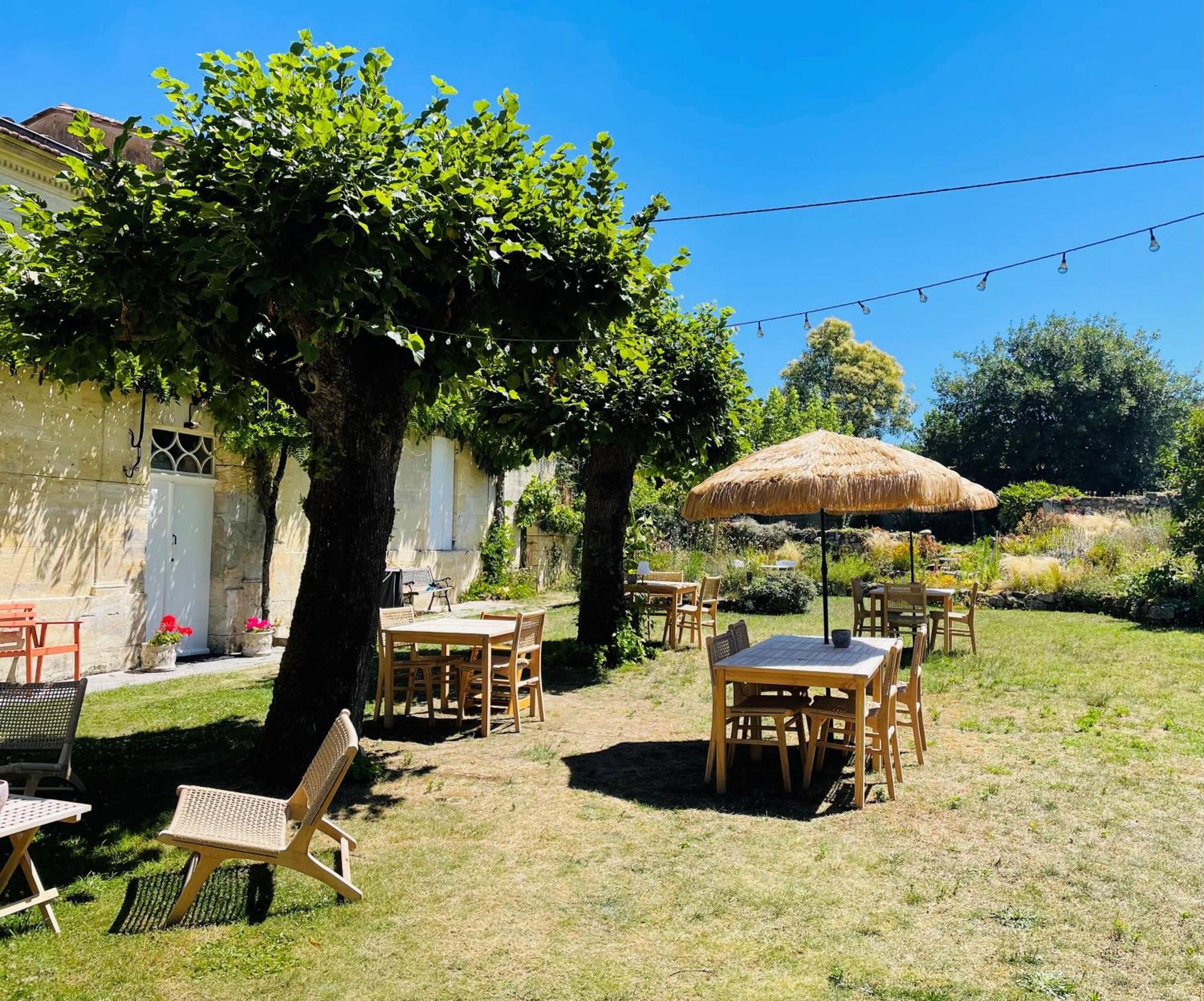 La Vigne D'Or Bed & Breakfast Teuillac Екстериор снимка