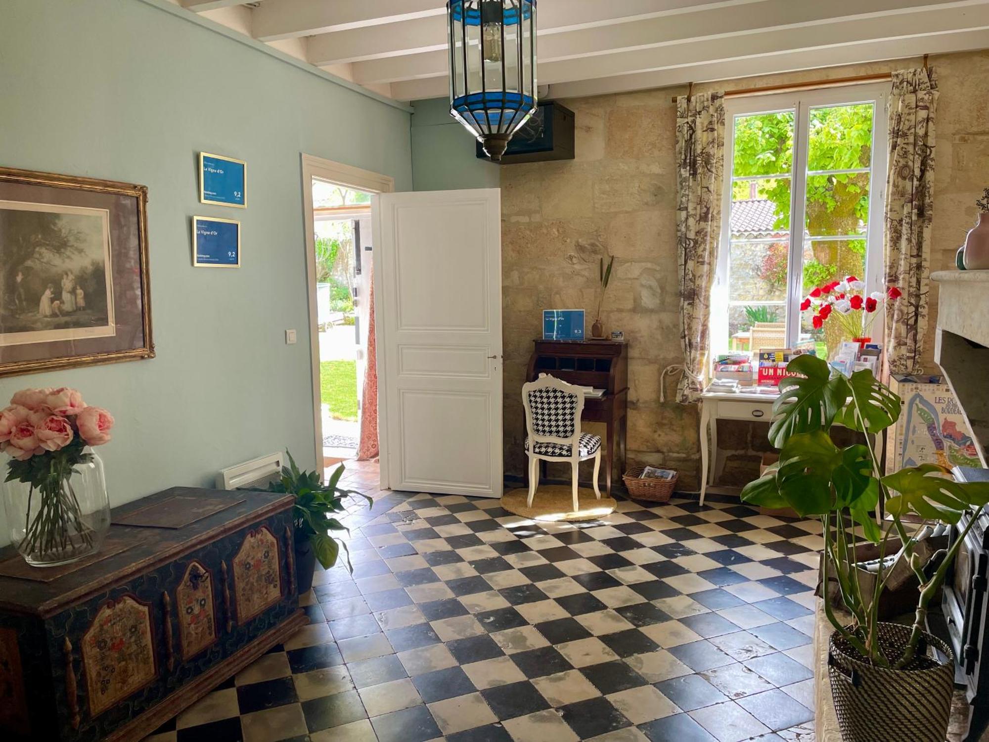 La Vigne D'Or Bed & Breakfast Teuillac Екстериор снимка